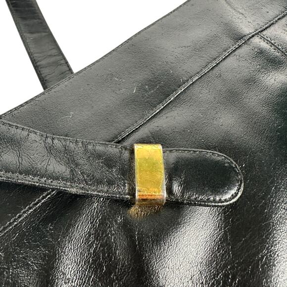 Vintage Lou Taylor Black Purse Handbag Made in Italy with Gold Hardware - Picture 15 of 16